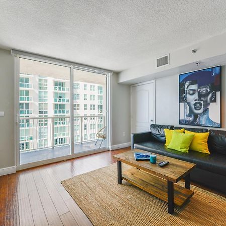 Amazing 3 Bedroom Condo At Brickell With Pool 迈阿密 外观 照片