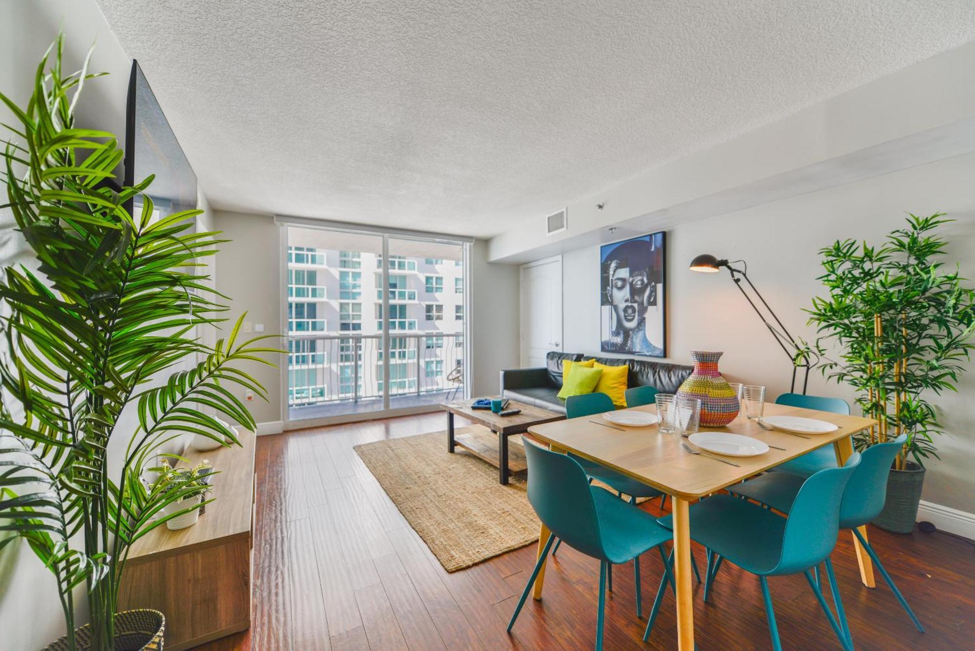 Amazing 3 Bedroom Condo At Brickell With Pool 迈阿密 外观 照片